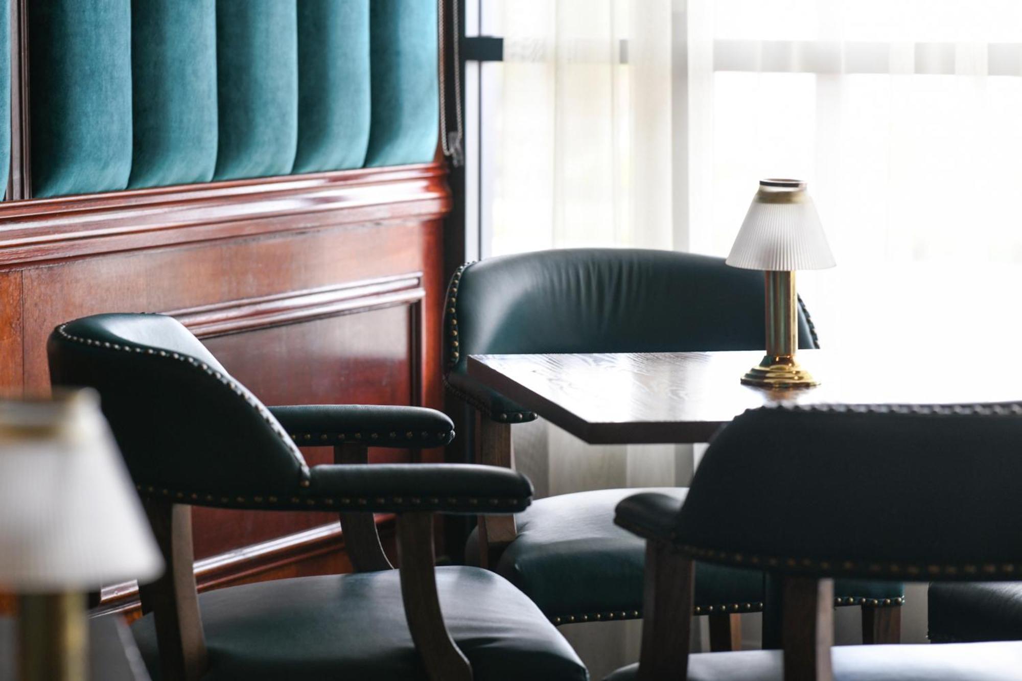 พาวเวอร์เฮาส์ โฮเต็ล แทมเวิร์ท บาย ริดจ์ Hotel แทมเวิร์ธ ภายนอก รูปภาพ The interior of the club